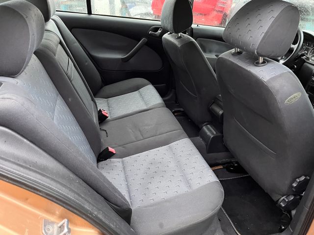 bontott SKODA OCTAVIA I Bal hátsó Ajtó (Üres lemez)