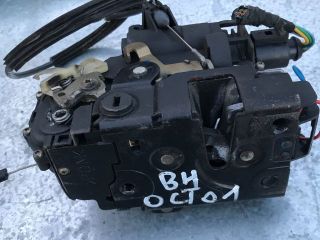 bontott SKODA OCTAVIA I Bal hátsó Ajtózár