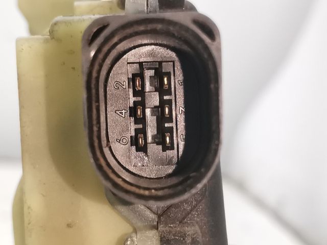 bontott SKODA OCTAVIA I Bal hátsó Ajtózár