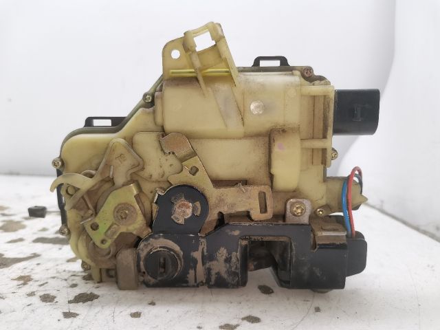 bontott SKODA OCTAVIA I Bal hátsó Ajtózár