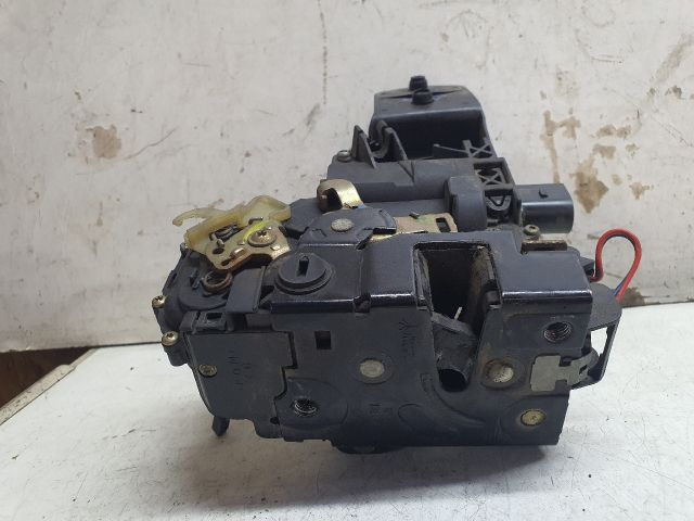 bontott SKODA OCTAVIA I Bal hátsó Ajtózár