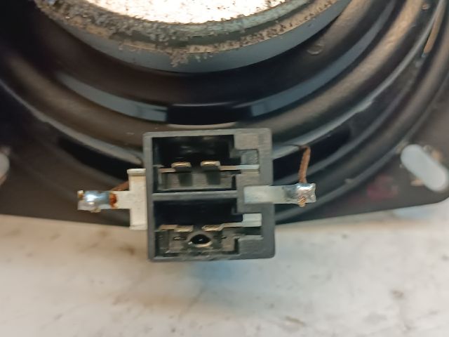 bontott SKODA OCTAVIA I Bal hátsó Hangszóró