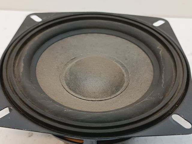 bontott SKODA OCTAVIA I Bal hátsó Hangszóró