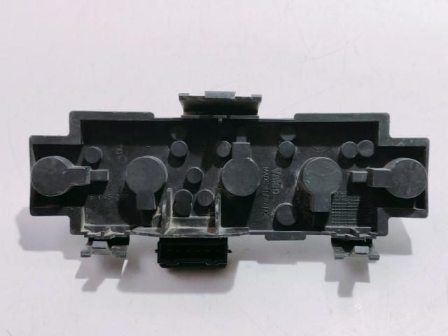 bontott SKODA OCTAVIA I Bal Hátsó Lámpa Foglalat