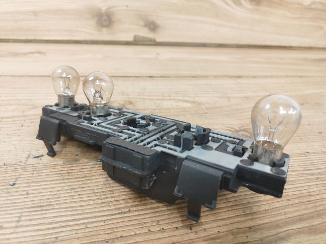 bontott SKODA OCTAVIA I Bal Hátsó Lámpa Foglalat