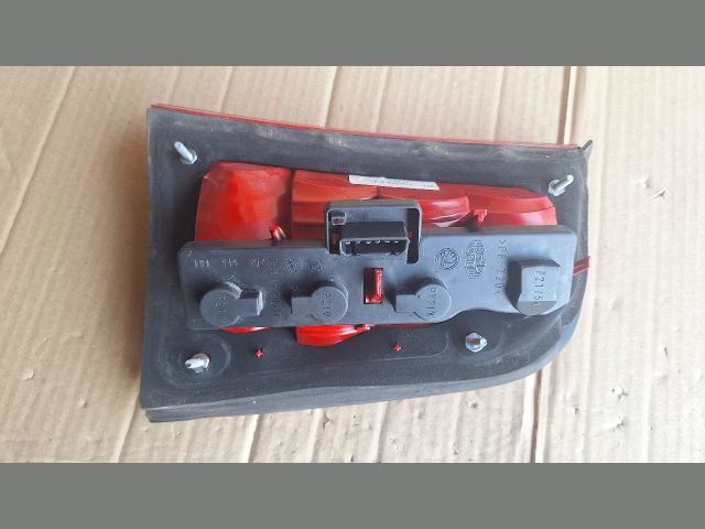 bontott SKODA OCTAVIA I Bal Hátsó Lámpa