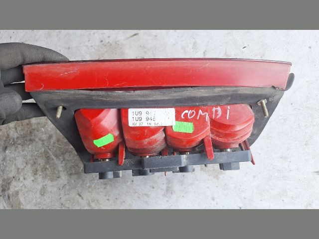 bontott SKODA OCTAVIA I Bal Hátsó Lámpa