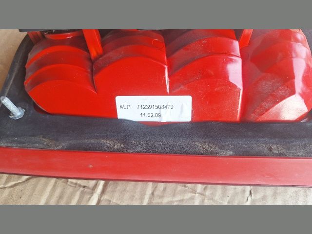 bontott SKODA OCTAVIA I Bal Hátsó Lámpa