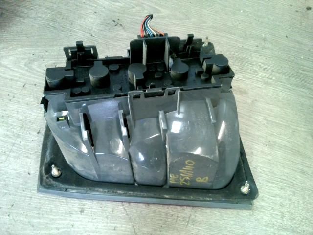 bontott SKODA OCTAVIA I Bal Hátsó Lámpa