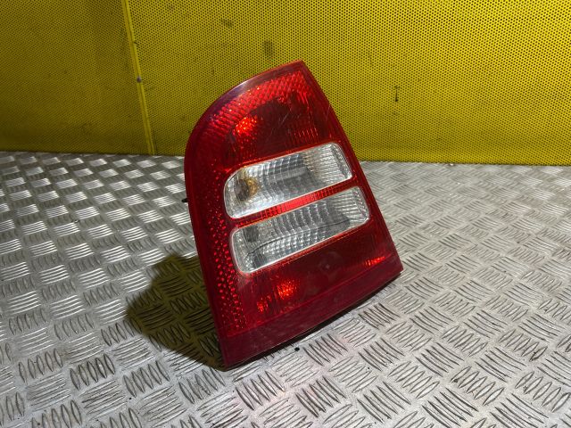 bontott SKODA OCTAVIA I Bal Hátsó Lámpa