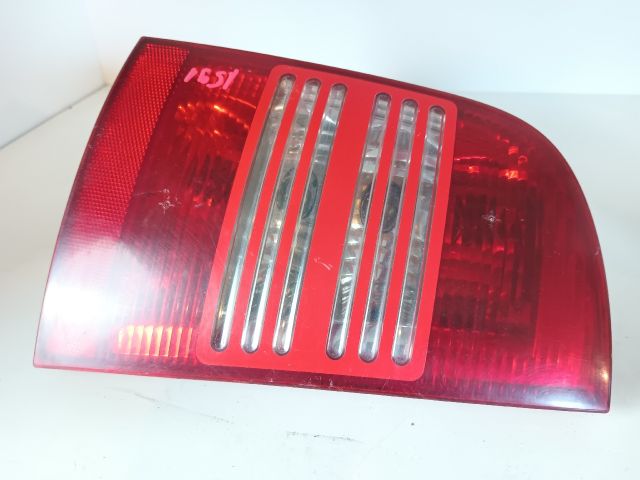 bontott SKODA OCTAVIA I Bal Hátsó Lámpa