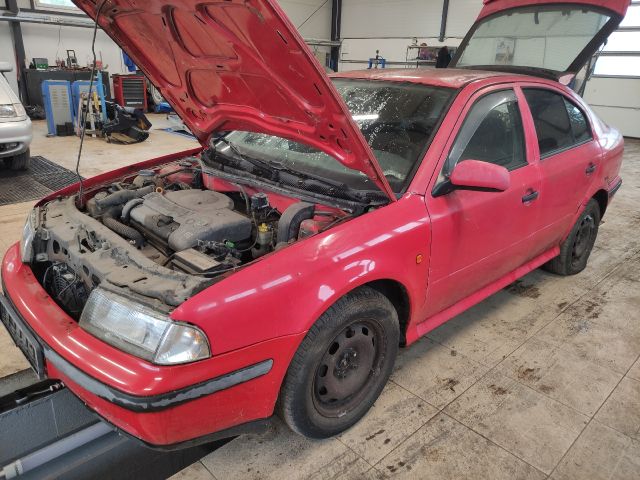 bontott SKODA OCTAVIA I Bal hátsó Vízlehúzó Gumicsík