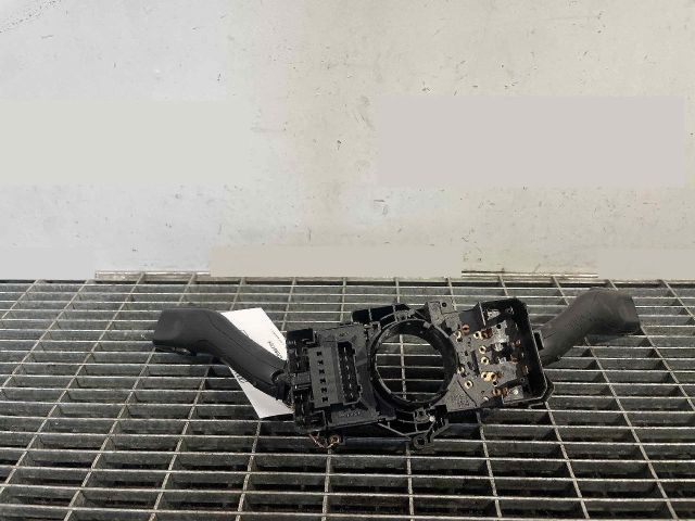 bontott SKODA OCTAVIA I Bal Kormánykapcsoló Irányjelző