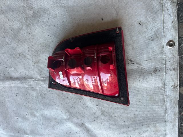 bontott SKODA OCTAVIA I Bal Külső Hátsó Lámpa