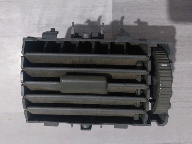 bontott SKODA OCTAVIA I Bal Szellőző