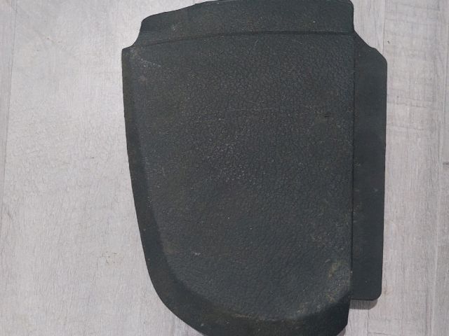 bontott SKODA OCTAVIA I Biztosítéktábla Fedél