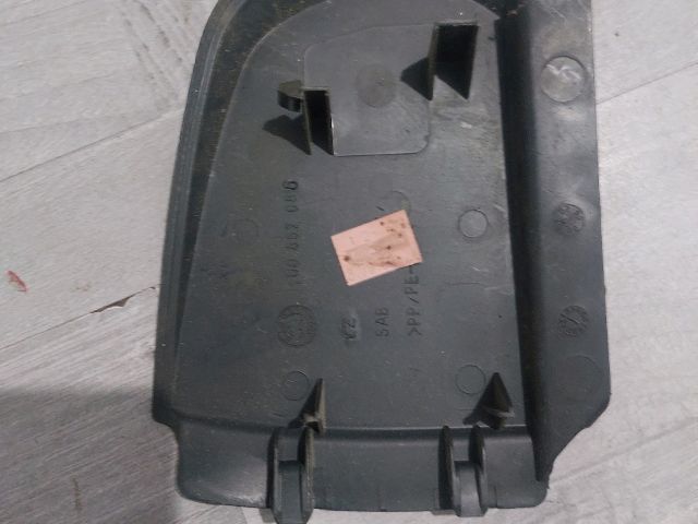 bontott SKODA OCTAVIA I Biztosítéktábla Fedél