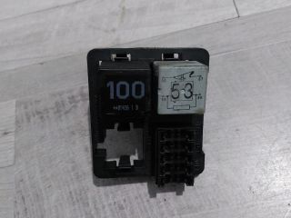 bontott SKODA OCTAVIA I Biztosítéktábla Utastér