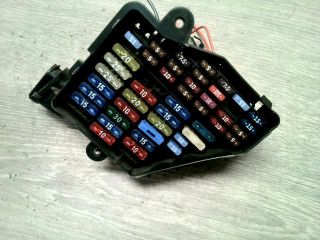 bontott SKODA OCTAVIA I Biztosítéktábla Utastér