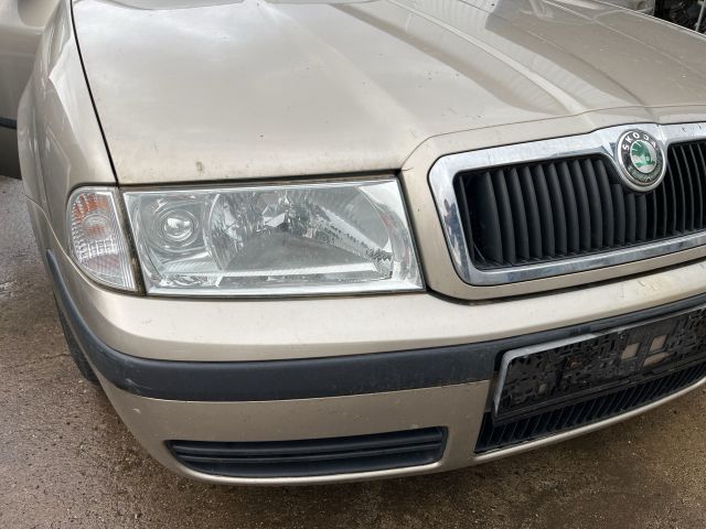 bontott SKODA OCTAVIA I Biztosítéktábla Utastér