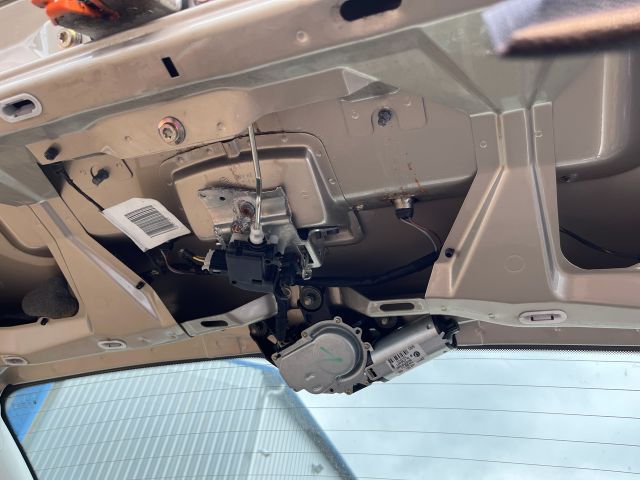 bontott SKODA OCTAVIA I Biztosítéktábla Utastér