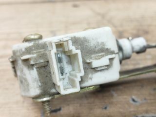 bontott SKODA OCTAVIA I Csomagtér Nyitó Kar / Gomb