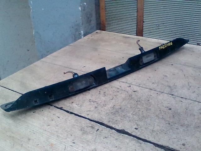 bontott SKODA OCTAVIA I Csomagtérajtó Díszléc