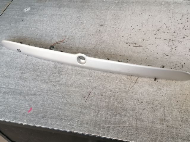 bontott SKODA OCTAVIA I Csomagtérajtó Díszléc