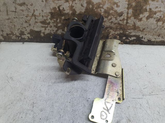 bontott SKODA OCTAVIA I Csomagtérajtó Kilincs