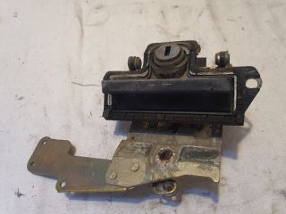 bontott SKODA OCTAVIA I Csomagtérajtó Kilincs