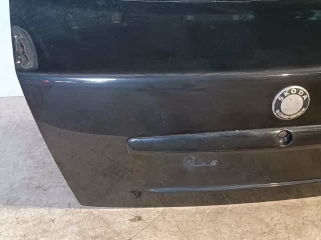 bontott SKODA OCTAVIA I Csomagtérajtó (Részeivel)