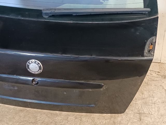 bontott SKODA OCTAVIA I Csomagtérajtó (Részeivel)