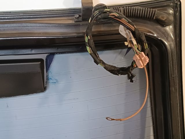 bontott SKODA OCTAVIA I Csomagtérajtó (Részeivel)