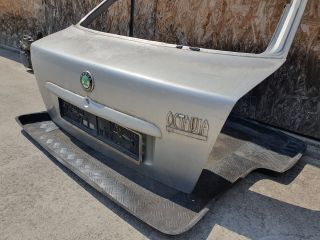 bontott SKODA OCTAVIA I Csomagtérajtó (Üres lemez)