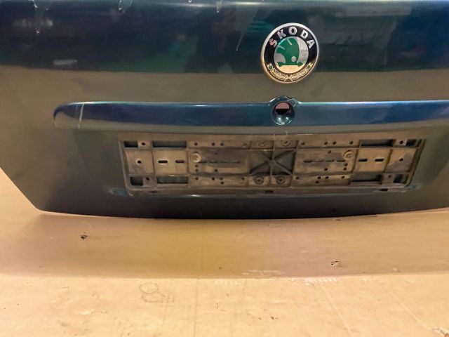 bontott SKODA OCTAVIA I Csomagtérajtó (Üres lemez)