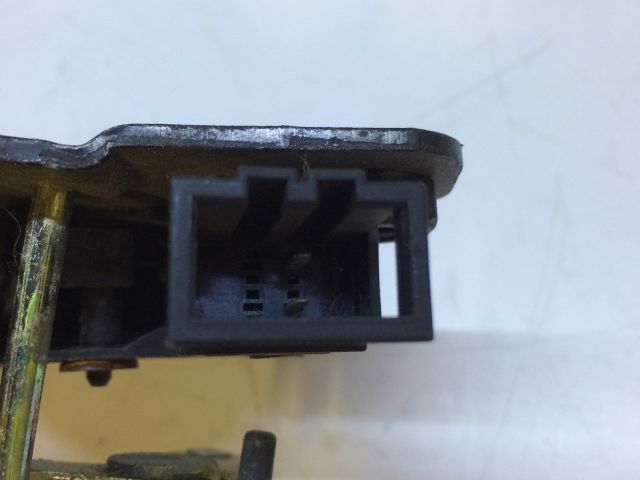 bontott SKODA OCTAVIA I Csomagtérajtó Zárszerkezet