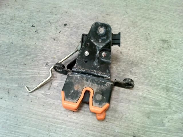 bontott SKODA OCTAVIA I Csomagtérajtó Zárszerkezet