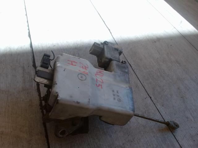 bontott SKODA OCTAVIA I Csomagtérajtó Zárszerkezet