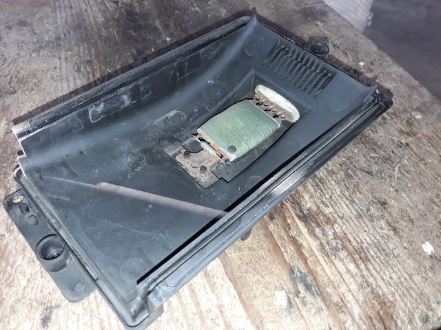 bontott SKODA OCTAVIA I Előtét Ellenállás Fűtőmotor