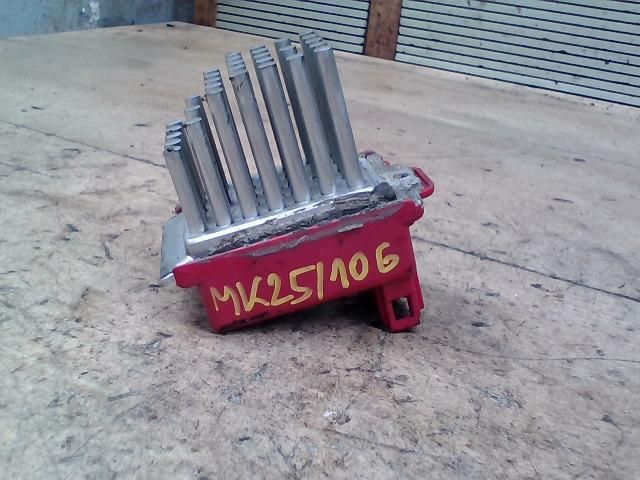 bontott SKODA OCTAVIA I Előtét Ellenállás Fűtőmotor