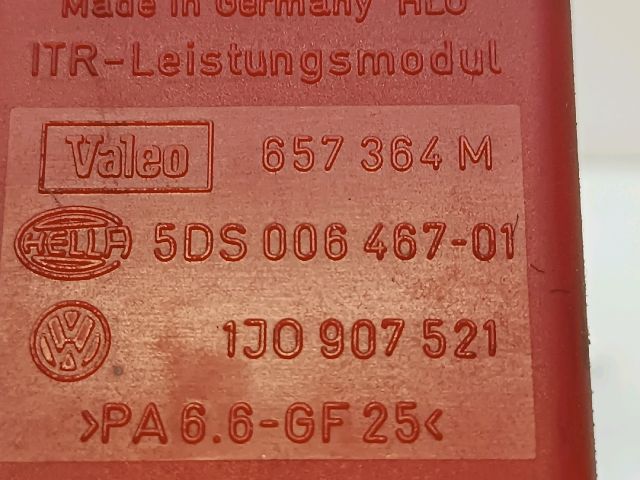 bontott SKODA OCTAVIA I Előtét Ellenállás Fűtőmotor