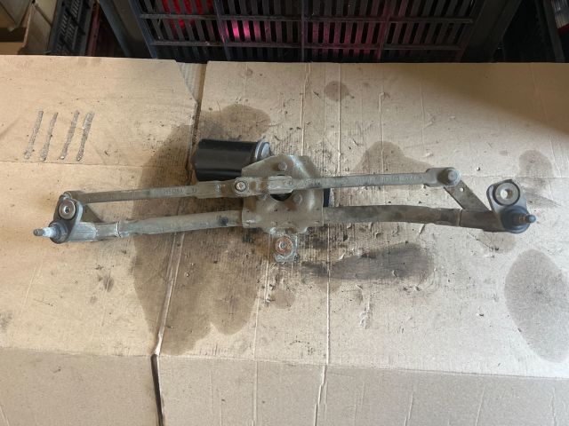 bontott SKODA OCTAVIA I Első Ablaktörlő Szerkezet Motorral