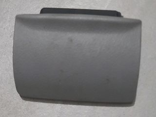 bontott SKODA OCTAVIA I Első Hamutartó