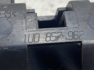 bontott SKODA OCTAVIA I Első Hamutartó