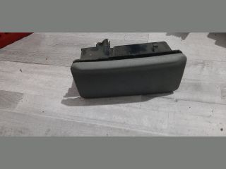 bontott SKODA OCTAVIA I Első Hamutartó