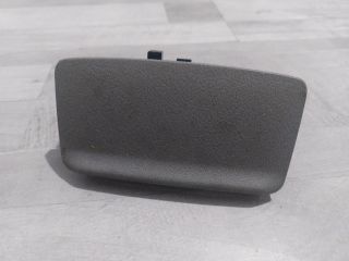 bontott SKODA OCTAVIA I Első Hamutartó