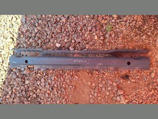 bontott SKODA OCTAVIA I Első Lökhárító Merevítő (Fém)