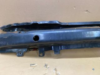 bontott SKODA OCTAVIA I Első Lökhárító Merevítő (Fém)