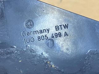 bontott SKODA OCTAVIA I Első Lökhárító Merevítő (Fém)