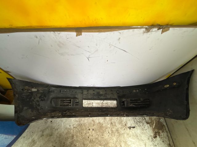 bontott SKODA OCTAVIA I Első Lökhárító (Részeivel)